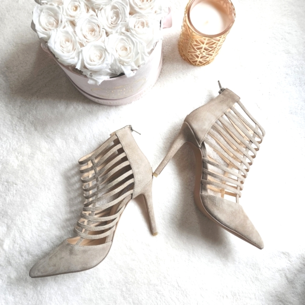 *NWT* Steve Madden Size 7 Prowler Cage Heels WITH BOX